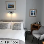 Hotel Ellenby
